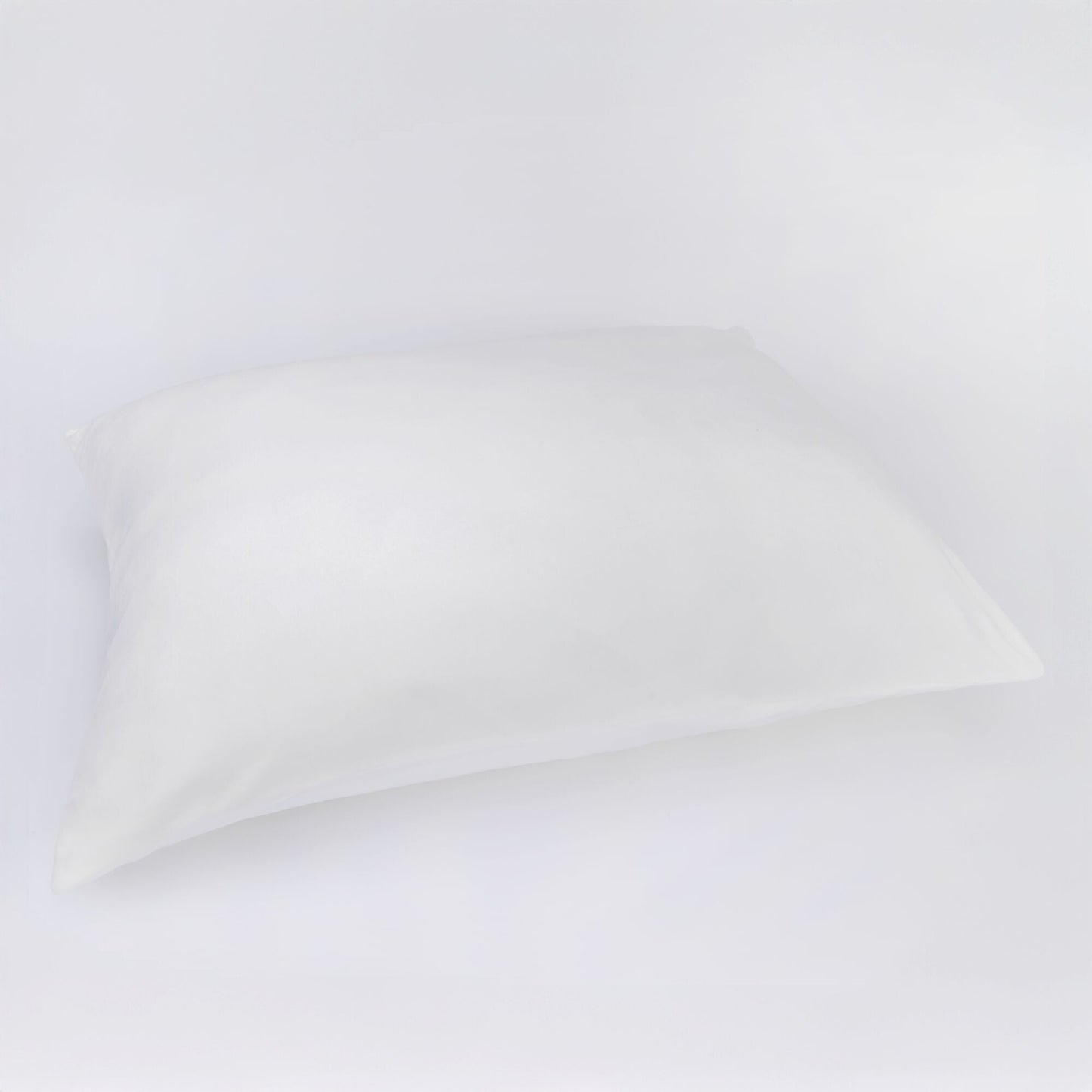 Squishmallows - SquishPillow Pillowcase Solid Slumber White | Jazwares