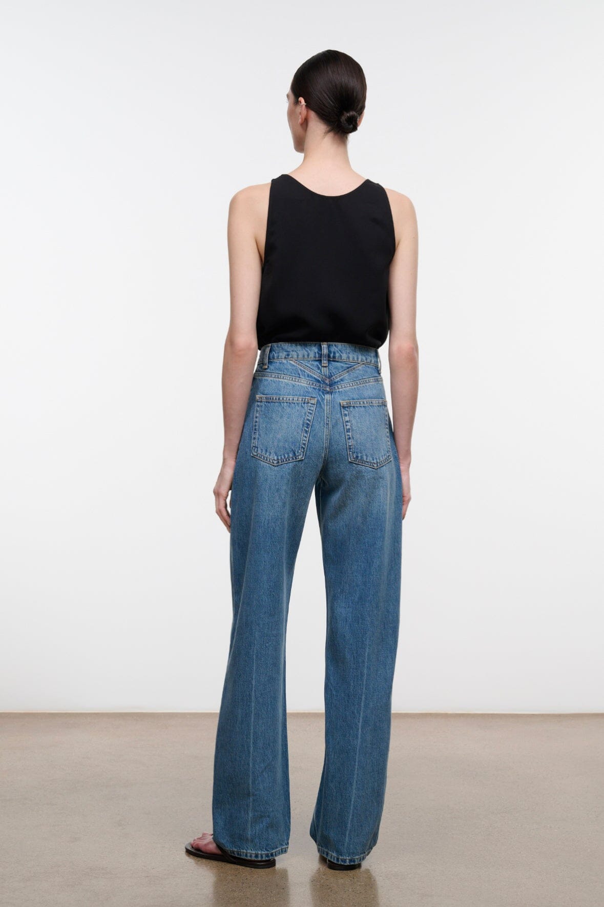 STAUD | Yves Tank Black