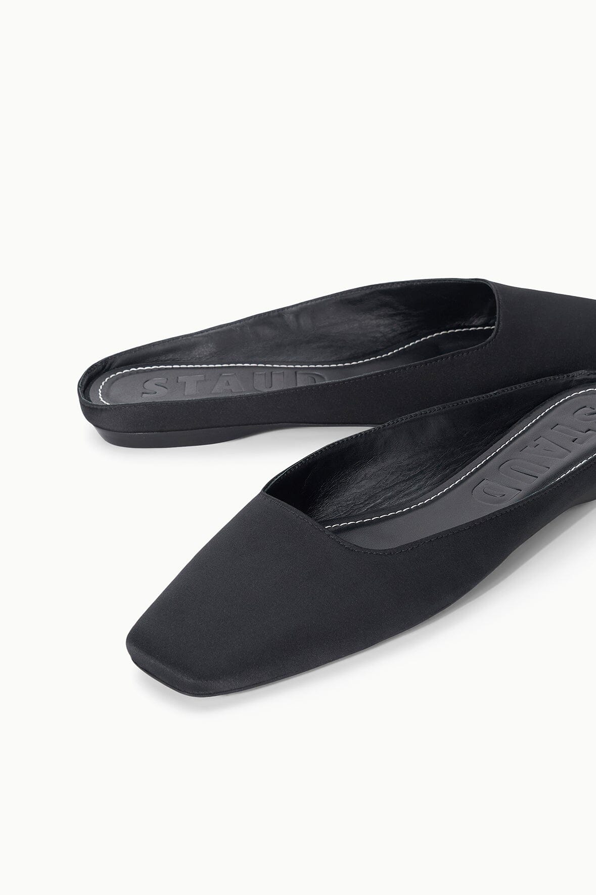 STAUD | Otto Flat Mule Black