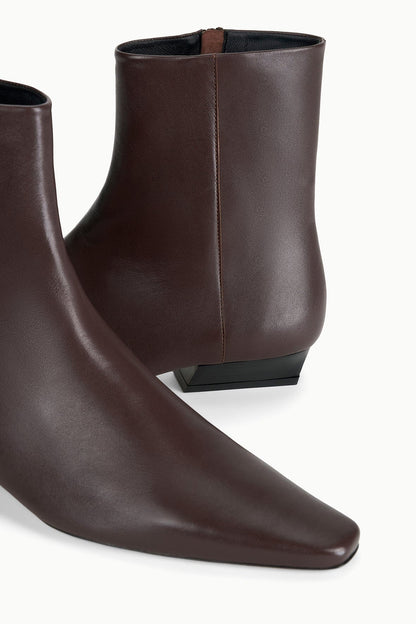 STAUD | Wally Flat Ankle Boot Espresso