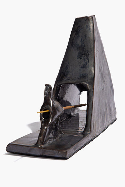STAUD | Pyramid Incense Holder Molasses Glaze