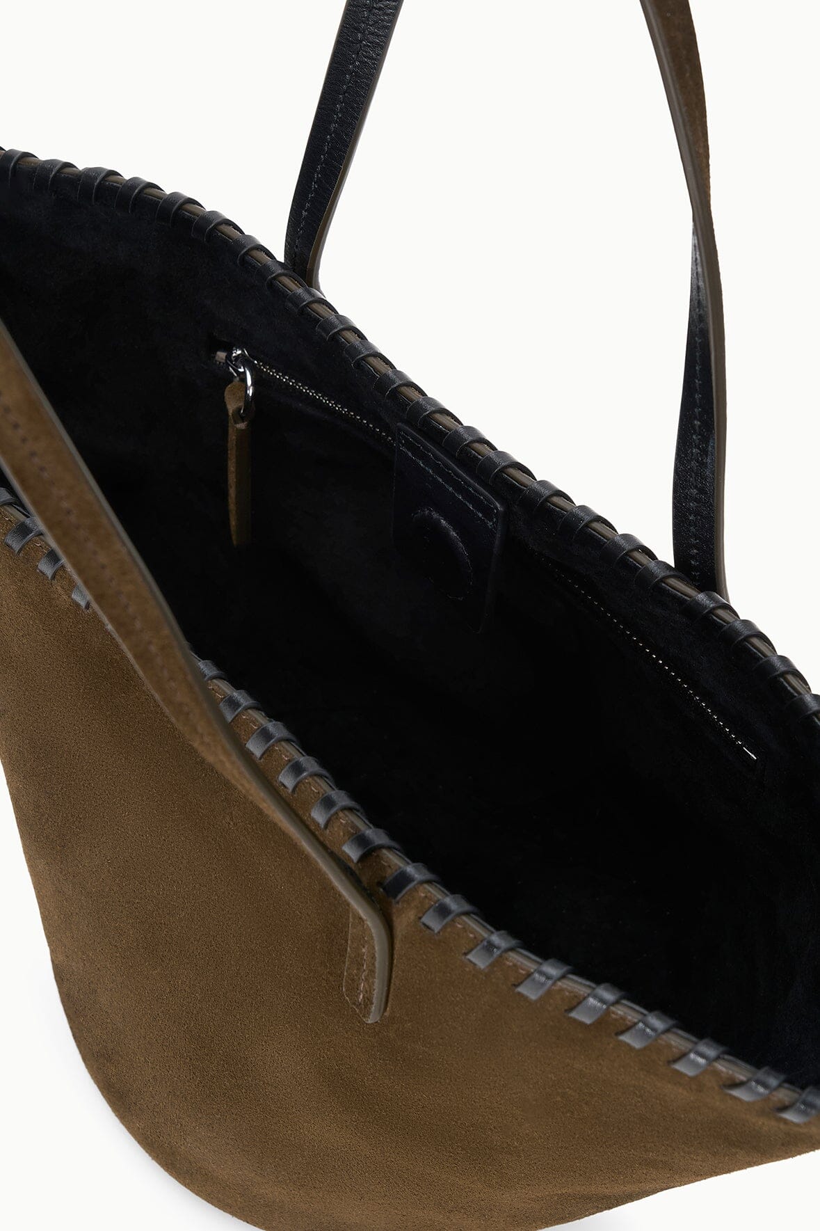 STAUD | Caro Bucket Bag Truffle